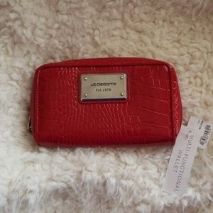 Red ladies Liz Claiborne wallet NWT